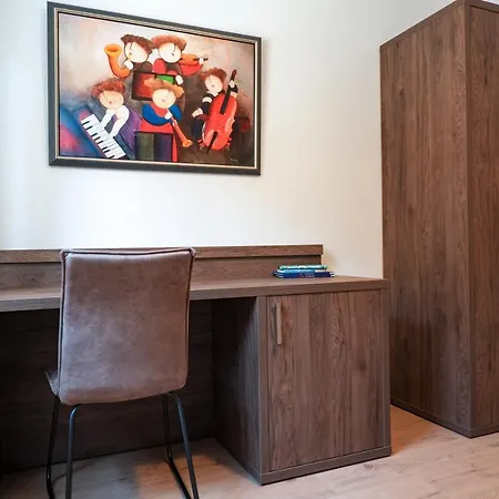 Gaestehaus Munk 군즈부르크