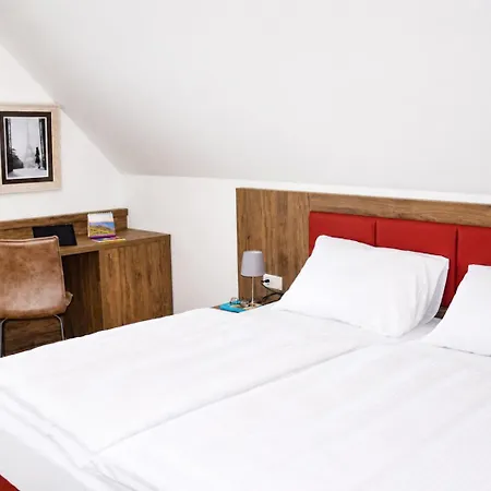 Gaestehaus Munk Appartement Günzburg